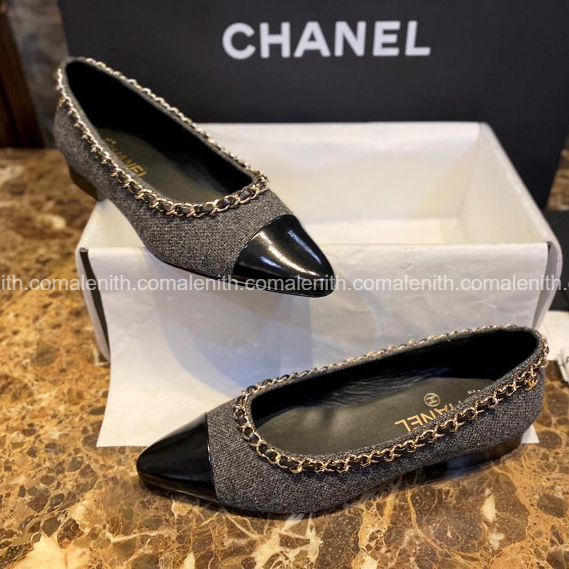 Chanel Chain ⛓ Pointed Toe Tweed Flats